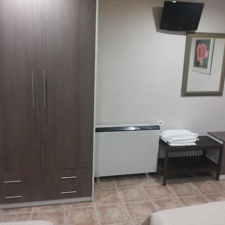 סיירה נבדה Hostal El Duende Blanco מראה חיצוני תמונה