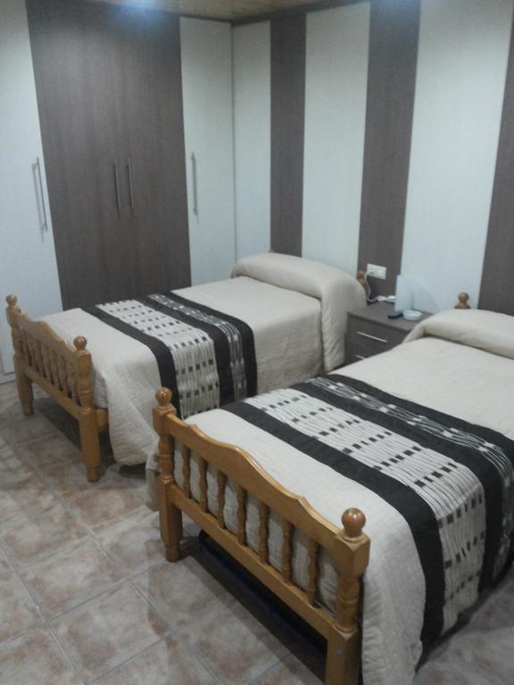 סיירה נבדה Hostal El Duende Blanco מראה חיצוני תמונה