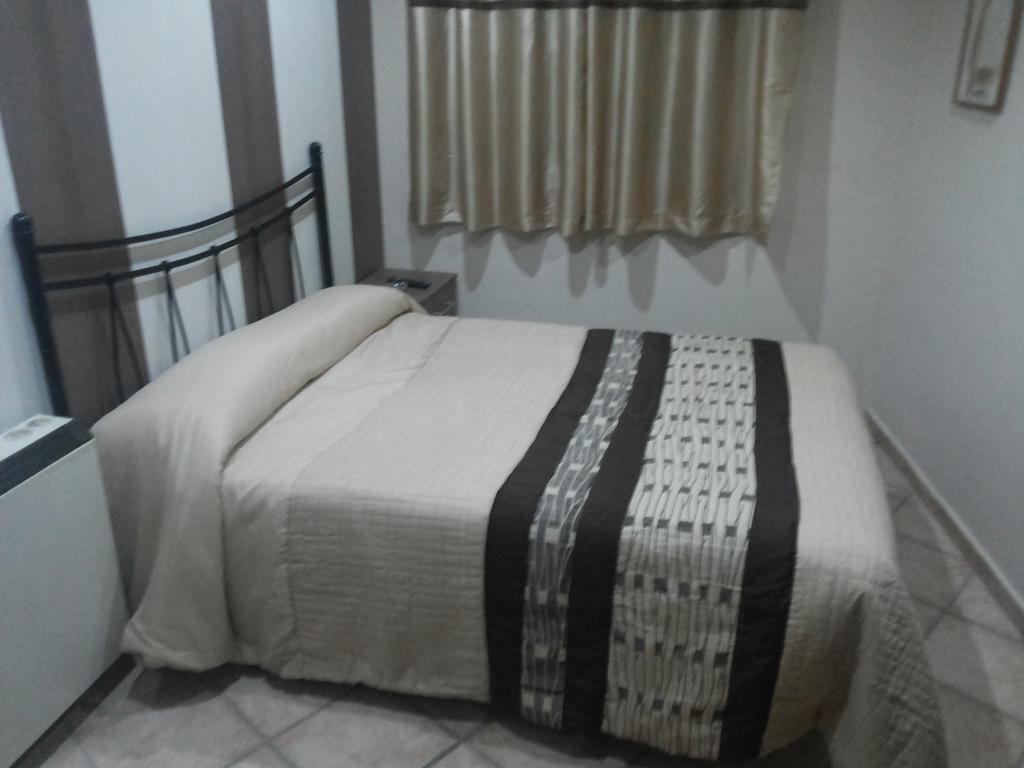 סיירה נבדה Hostal El Duende Blanco חדר תמונה