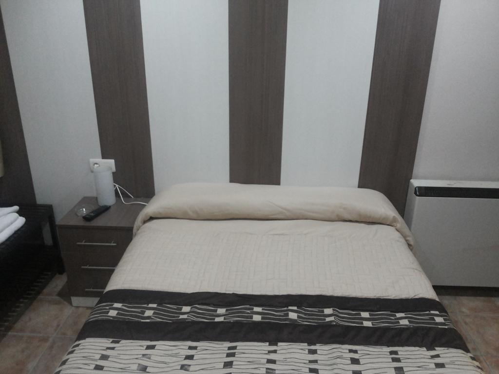 סיירה נבדה Hostal El Duende Blanco חדר תמונה